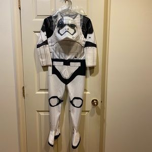 Boys Star Wars Storm trooper costume - size M, (New/Unused mask and gloves)